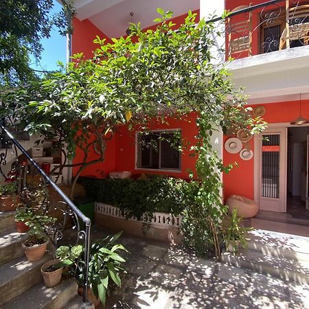 Trip'N'Hostel Chill Zone Tiran Dış mekan fotoğraf