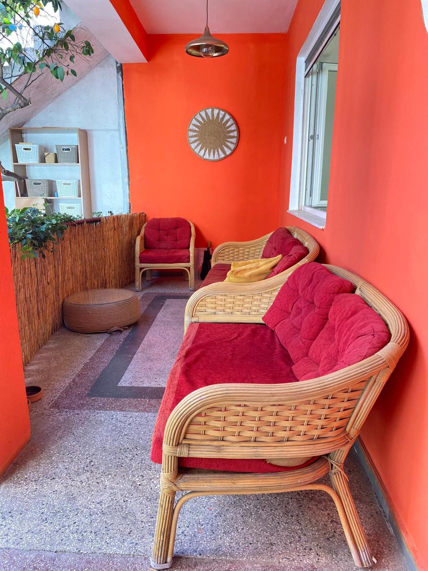 Trip'N'Hostel Chill Zone Tiran Dış mekan fotoğraf